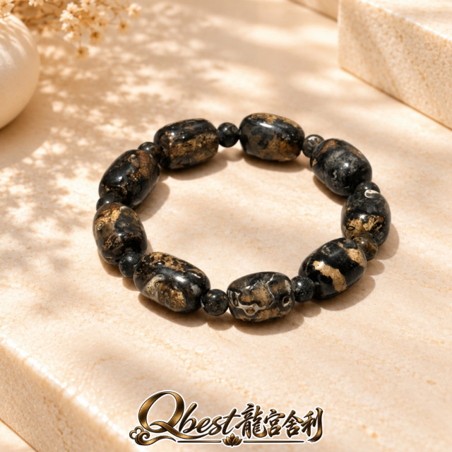 黑龍帶碳化舍利 #Q0048
